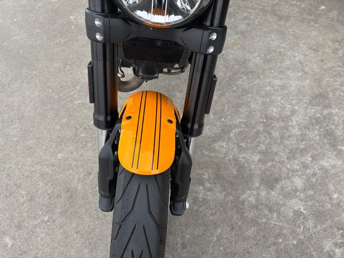 2022 DUCATI SCRAMBLER 1100 Yellow