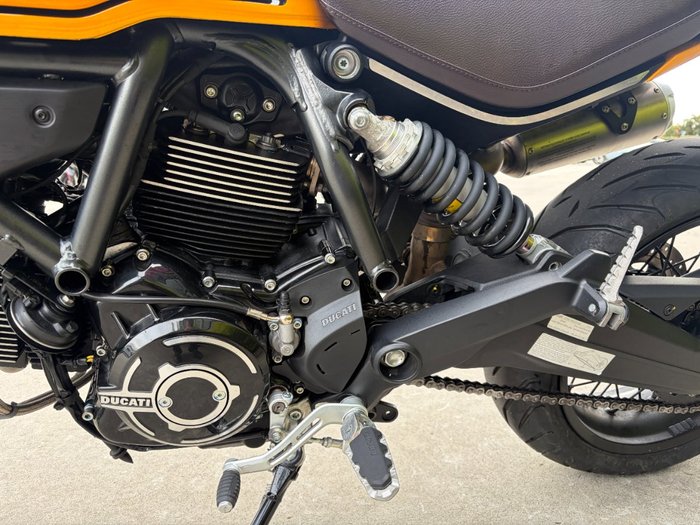 2022 DUCATI SCRAMBLER 1100 Yellow