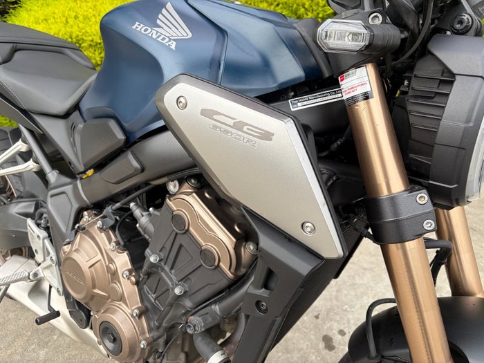 2022 Honda CB650R Blue