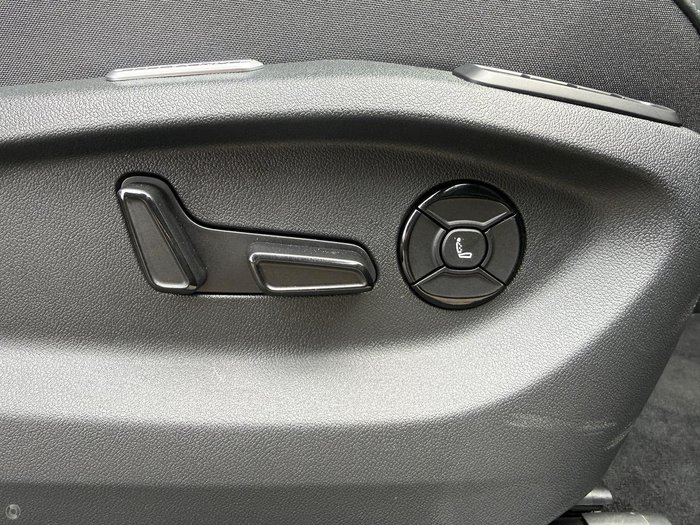 2025 Volkswagen Tiguan 195TSI R-Line