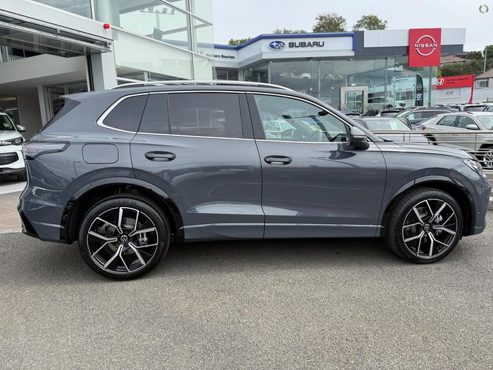 2025 Volkswagen Tiguan 195TSI R-Line