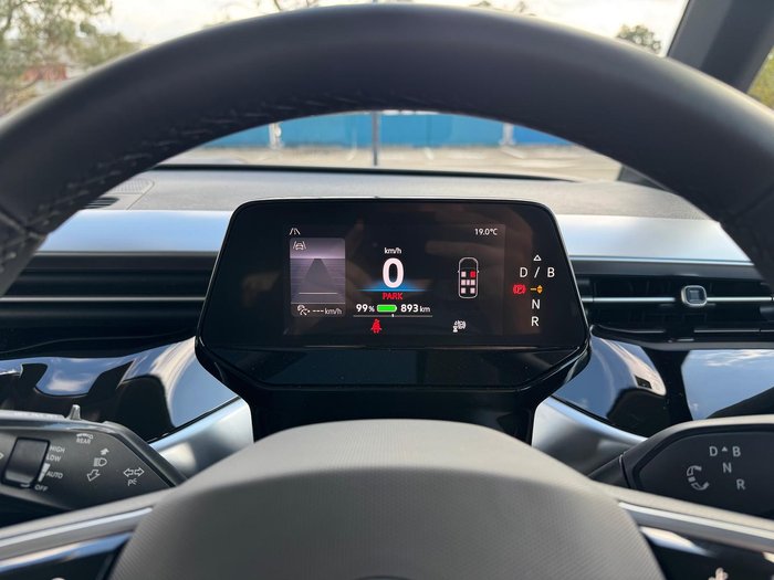 2024 Volkswagen ID. Buzz Pro BEV560