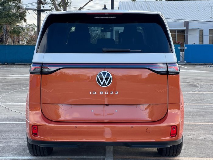 2024 Volkswagen ID. Buzz Pro BEV560