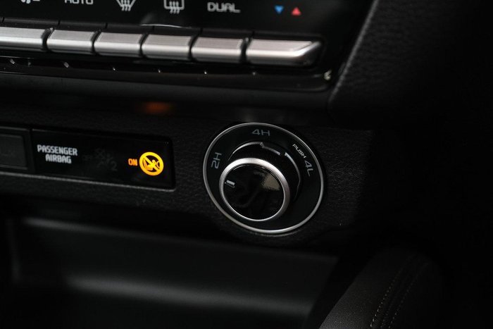 2024 Mazda BT-50 XTR