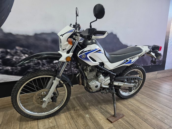 2009 Yamaha XT250 WHITE