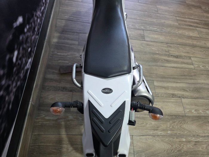 2009 Yamaha XT250 WHITE