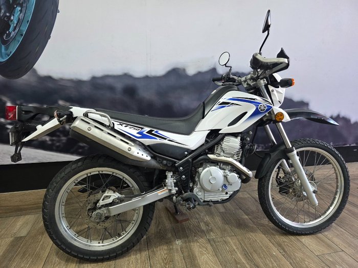 2009 Yamaha XT250 WHITE