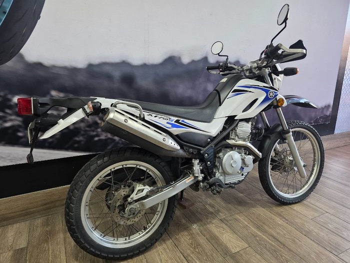 2009 Yamaha XT250 WHITE