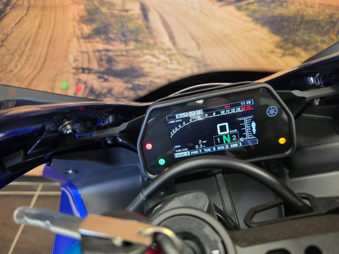 2025 Yamaha YZF-R1 BLUE
