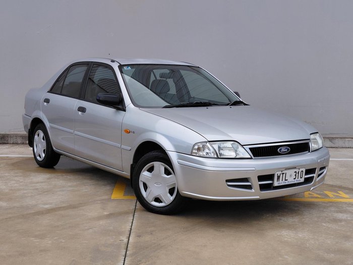2002 Ford Laser