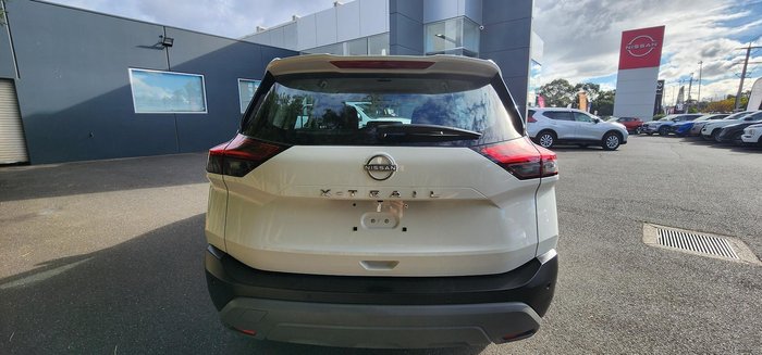2025 Nissan X-TRAIL ST