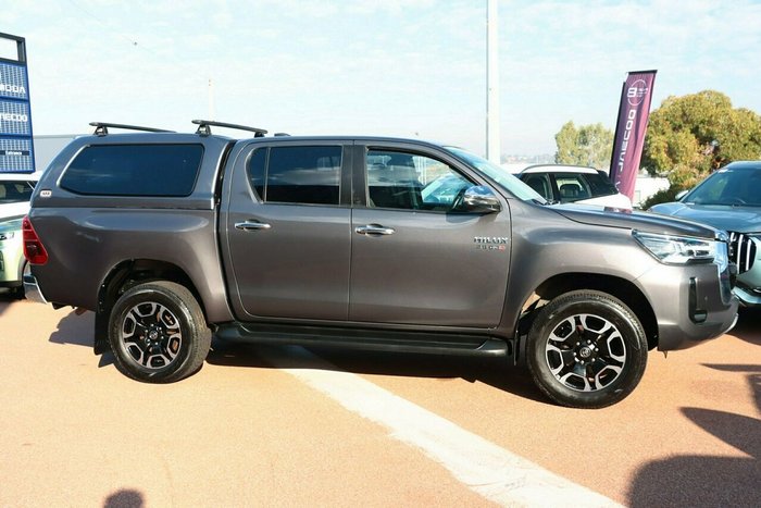 2022 Toyota Hilux SR5 Hi-Rider