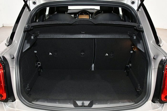 2023 MINI Hatch Cooper Classic