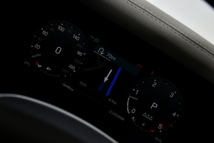 2023 Land Rover Defender 110 D300 SE