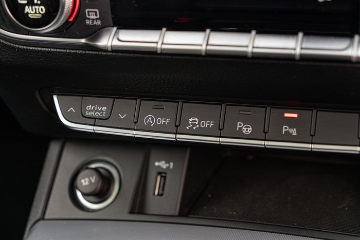 2021 Audi Q5 45 TFSI Sport