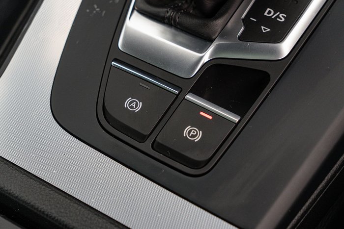 2021 Audi Q5 45 TFSI Sport