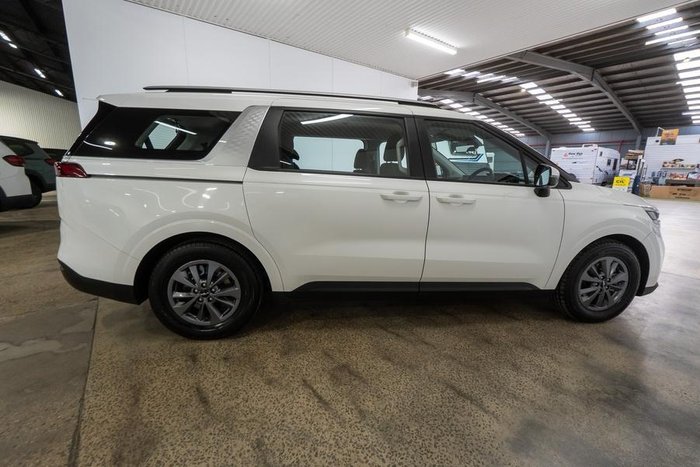 2023 Kia Carnival S