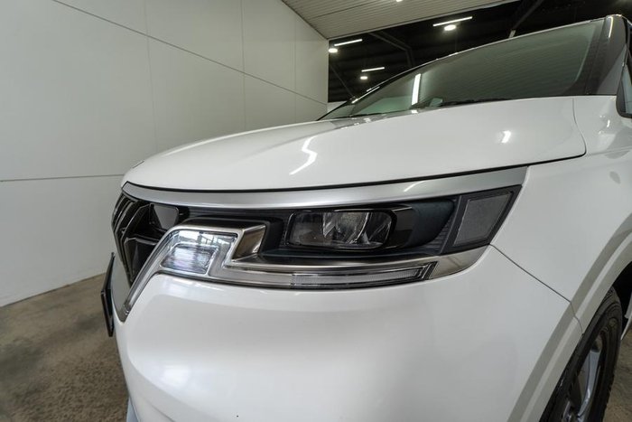 2023 Kia Carnival S