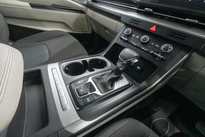 2023 Kia Carnival S