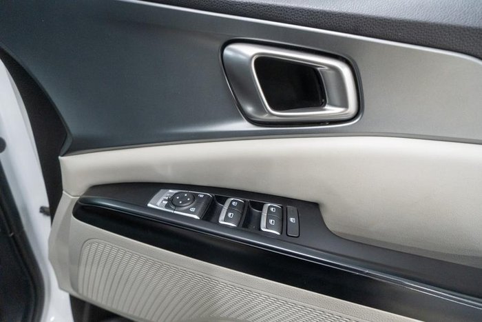 2023 Kia Carnival S