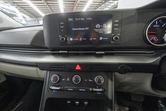 2023 Kia Carnival S