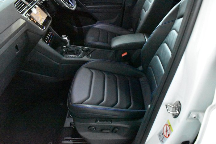 2023 Volkswagen Tiguan R