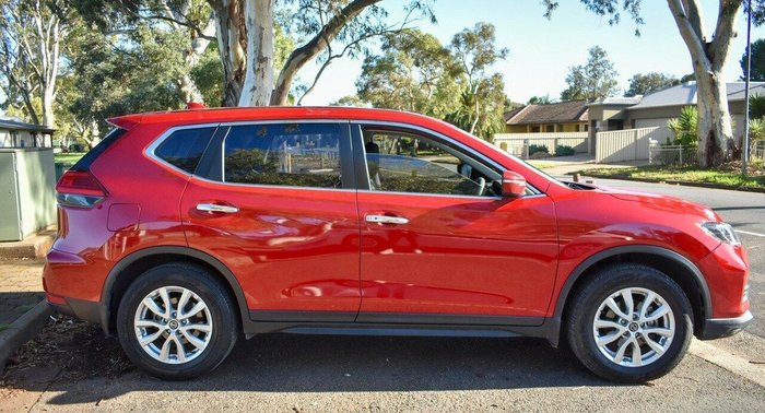 2018 Nissan X-TRAIL ST