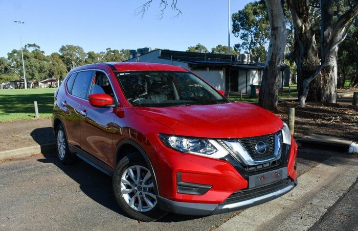 2018 Nissan X-TRAIL ST