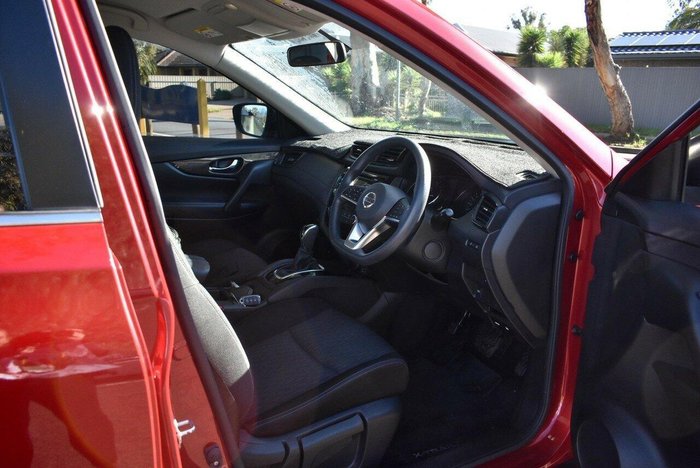 2018 Nissan X-TRAIL ST