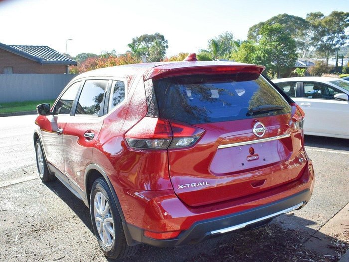 2018 Nissan X-TRAIL ST