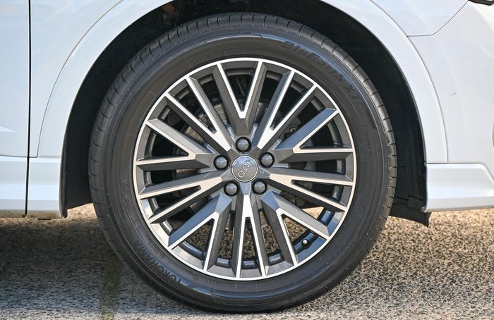 2020 Audi Q3 35 TFSI S line