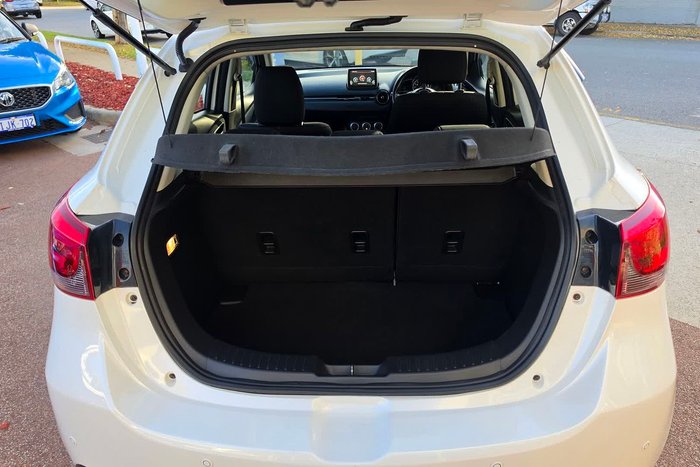 2016 Mazda 2 Genki