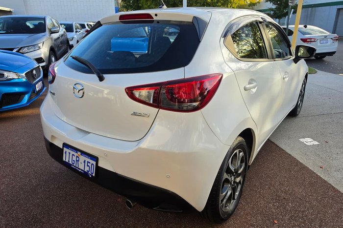 2016 Mazda 2 Genki