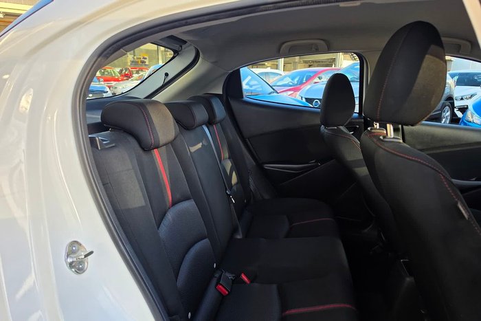2016 Mazda 2 Genki