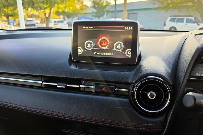 2016 Mazda 2 Genki