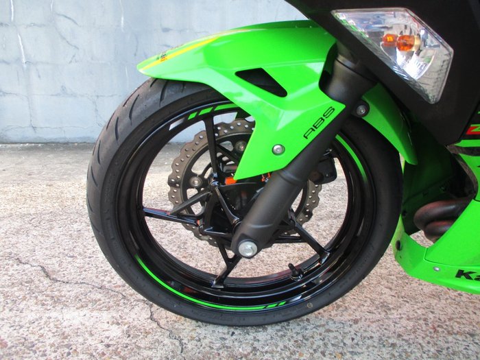 2023 Kawasaki NINJA 400 GREEN