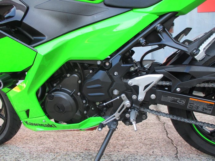 2023 Kawasaki NINJA 400 GREEN