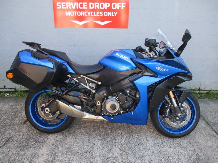 2024 Suzuki GSX-S1000GT BLUE
