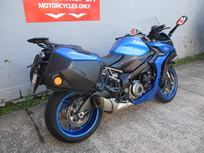 2024 Suzuki GSX-S1000GT BLUE