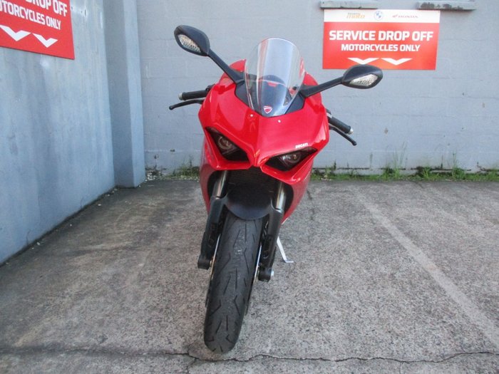 2021 Ducati PANIGALE V2 RED