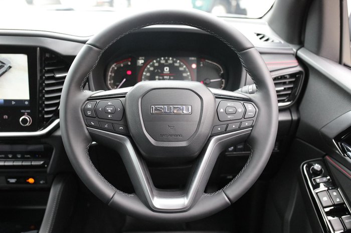 2025 Isuzu MU-X X-TERRAIN