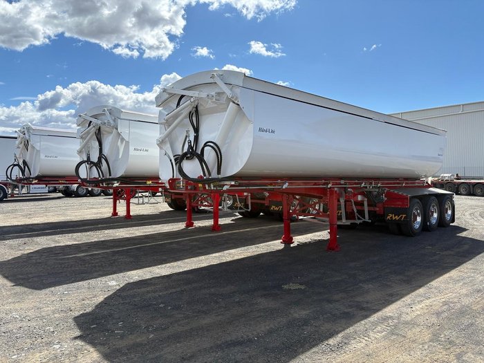2026 Roadwest Side Tipper