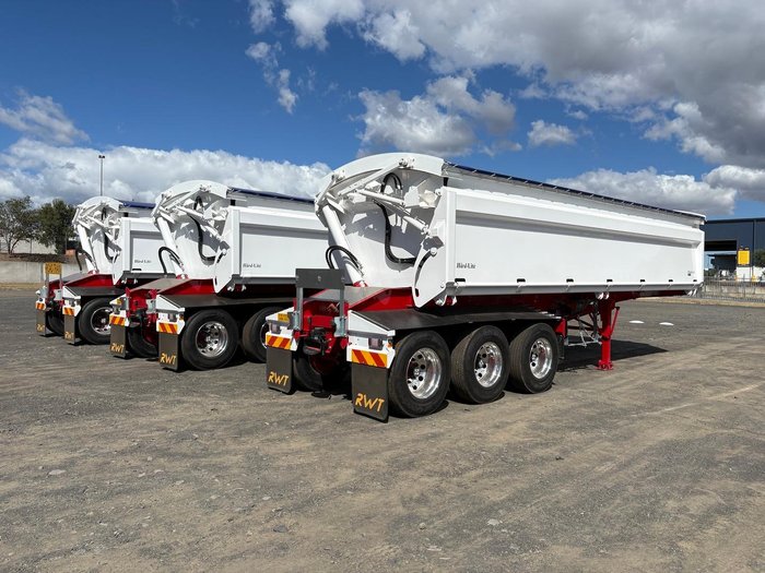 2026 Roadwest Side Tipper
