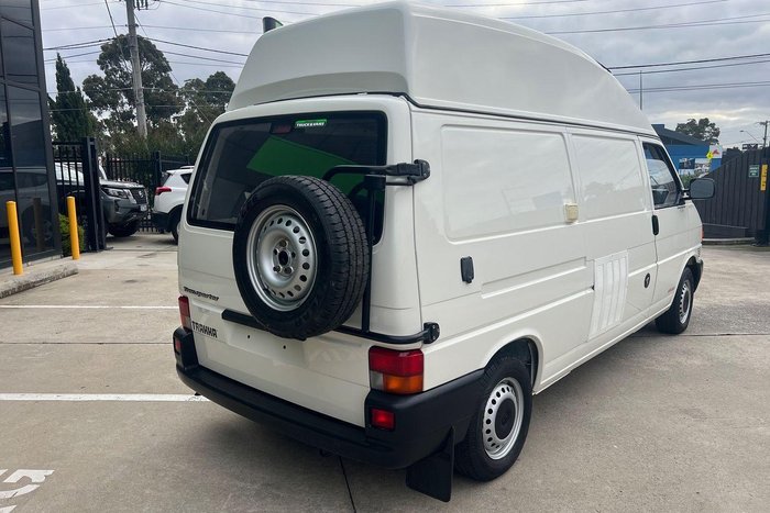 1999 Volkswagen Transporter T4 White