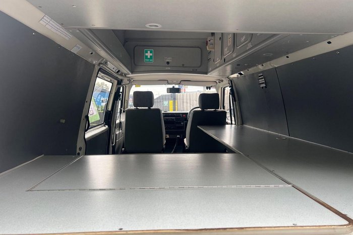 1999 Volkswagen Transporter T4 White