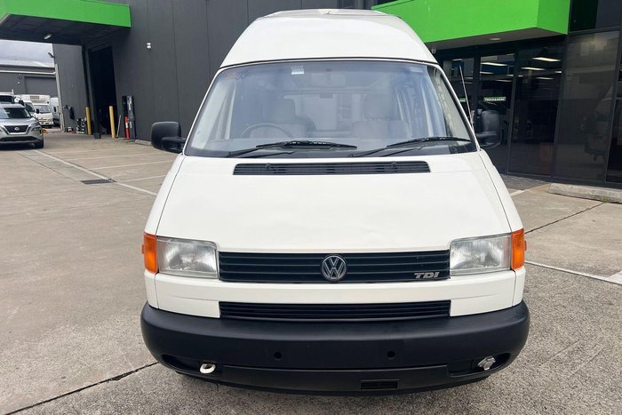 1999 Volkswagen Transporter T4 White