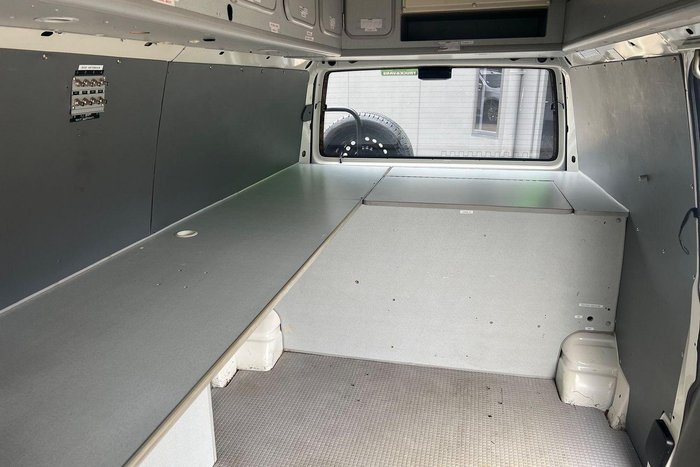 1999 Volkswagen Transporter T4 White