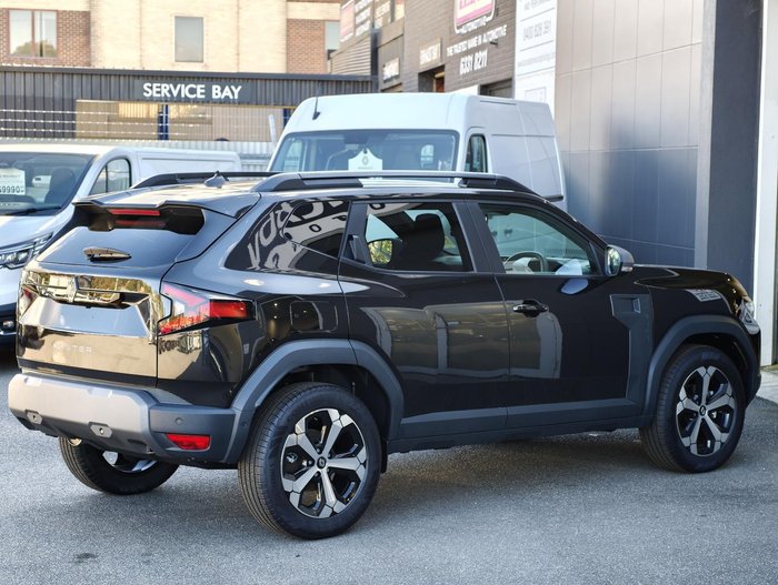 2025 Renault Duster Techno
