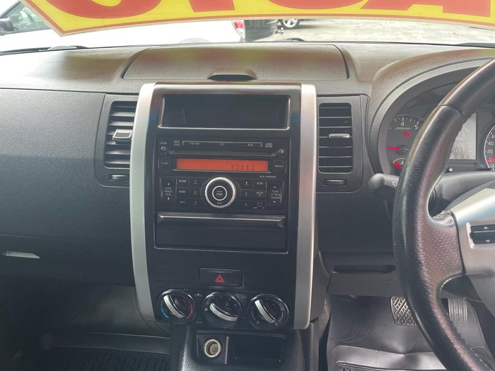 2011 Nissan X-TRAIL ST