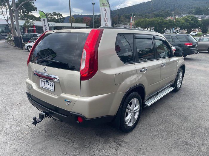 2011 Nissan X-TRAIL ST